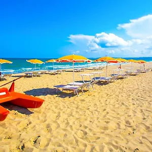 Mg Palace Costa Del Sole Hotel Agnone Bagni