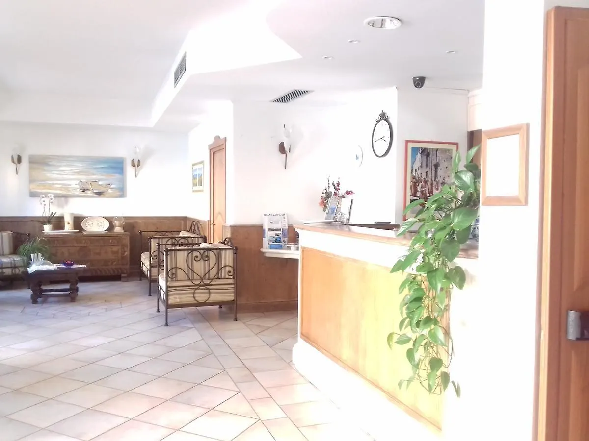 Castello Di Tavolara Hotel Porto San Paolo